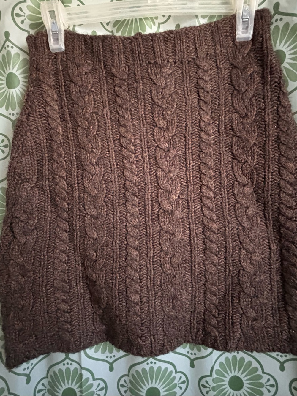 Women's Brown Cable-Knit skirt - Cozy Textured Style